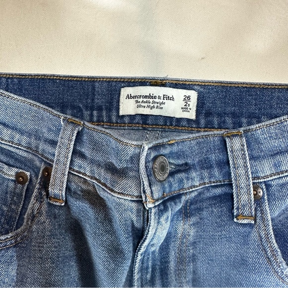 Abercrombie and Fitch jeans ankle straight ultra high rise size 26 short 2 short - Picture 2 of 9
